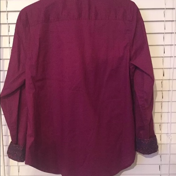 Robert Graham ladies shirt - Picture 5 of 6